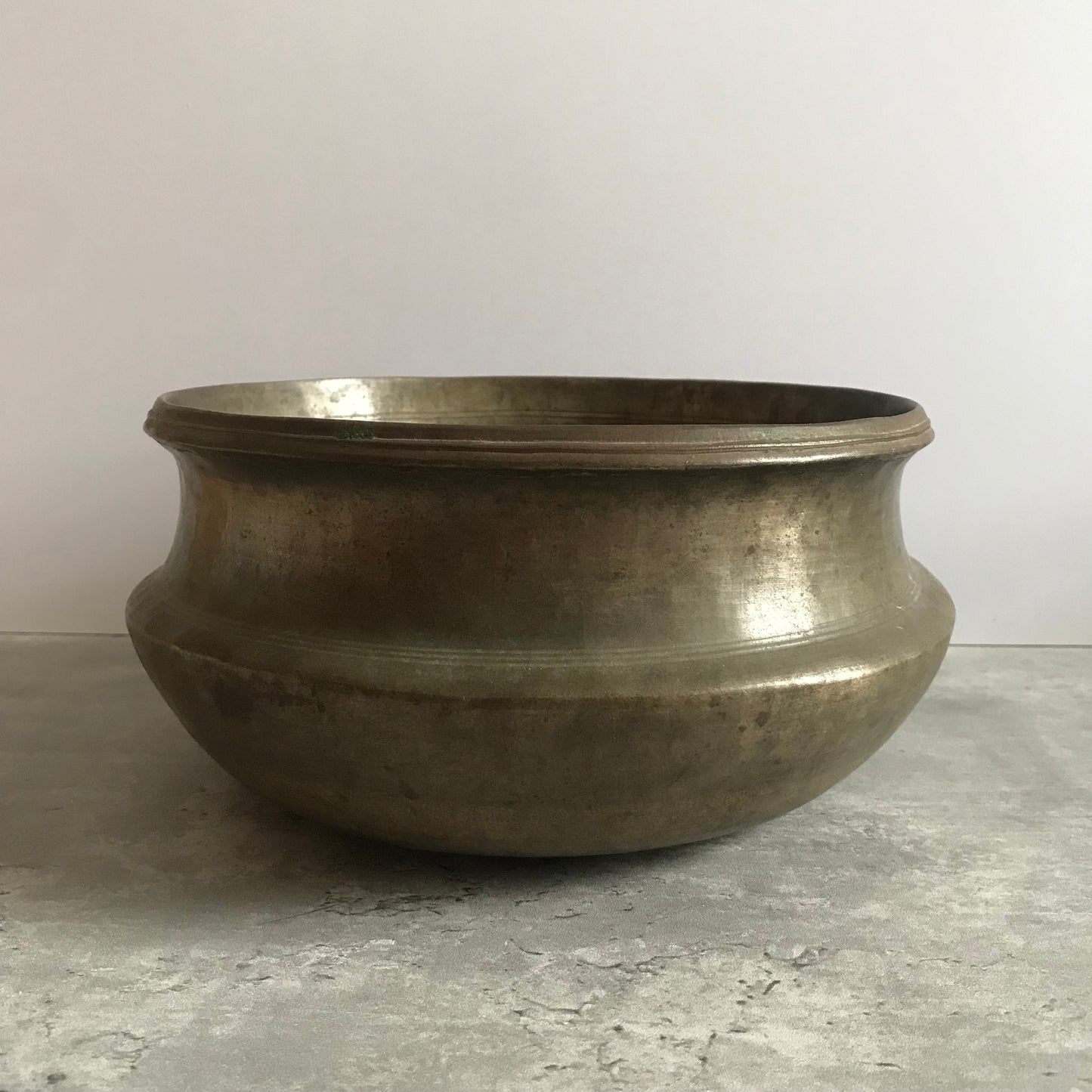 Middle Century Antique Shape Singing Bowl