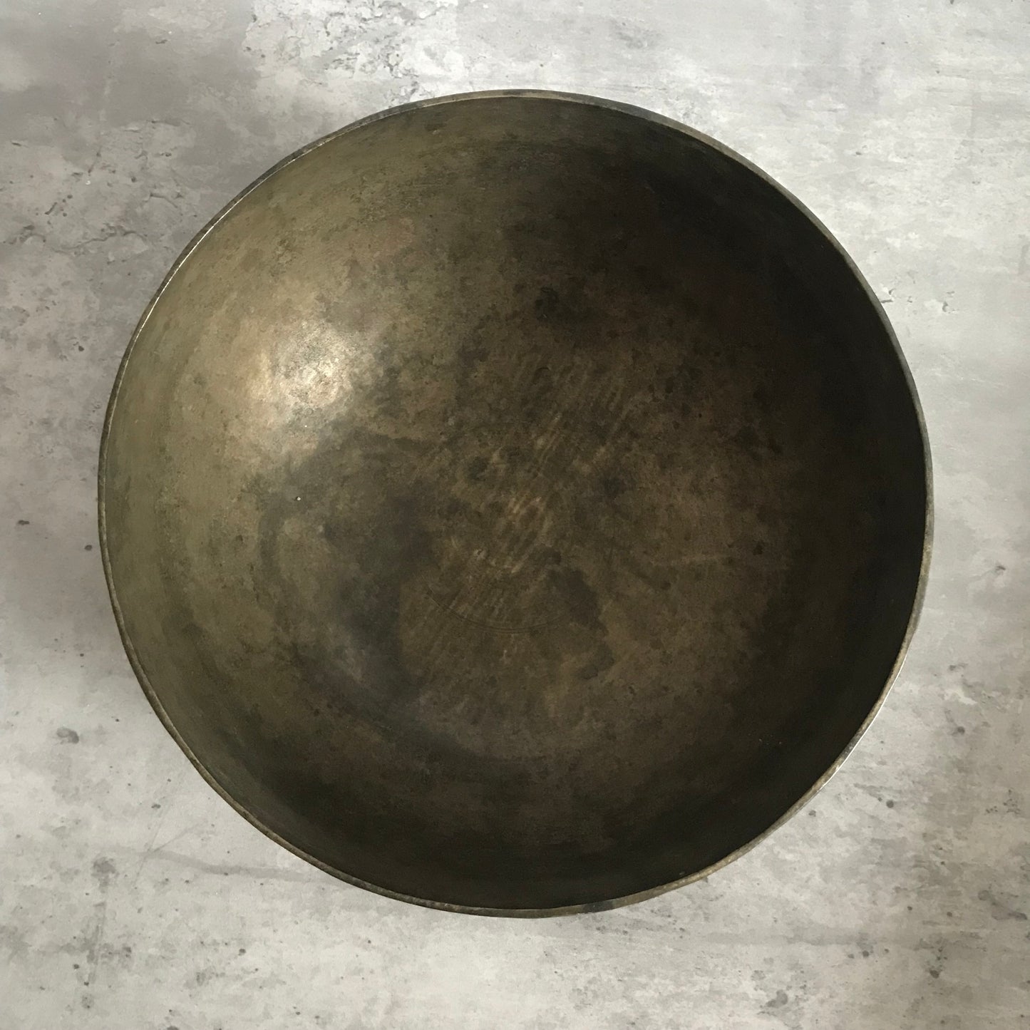 Antique Jambati Singing Bowl