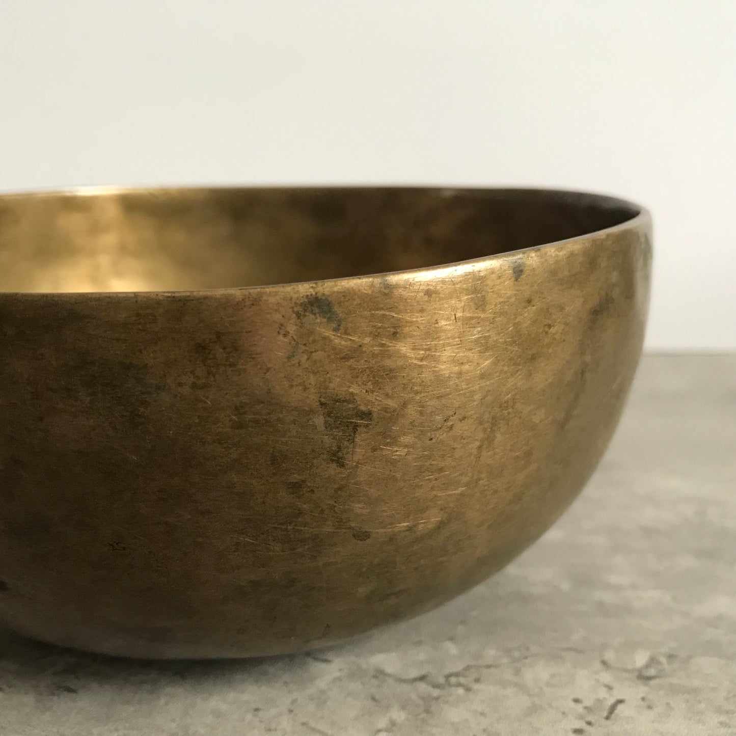 Antique Small Jambati Singing Bowl