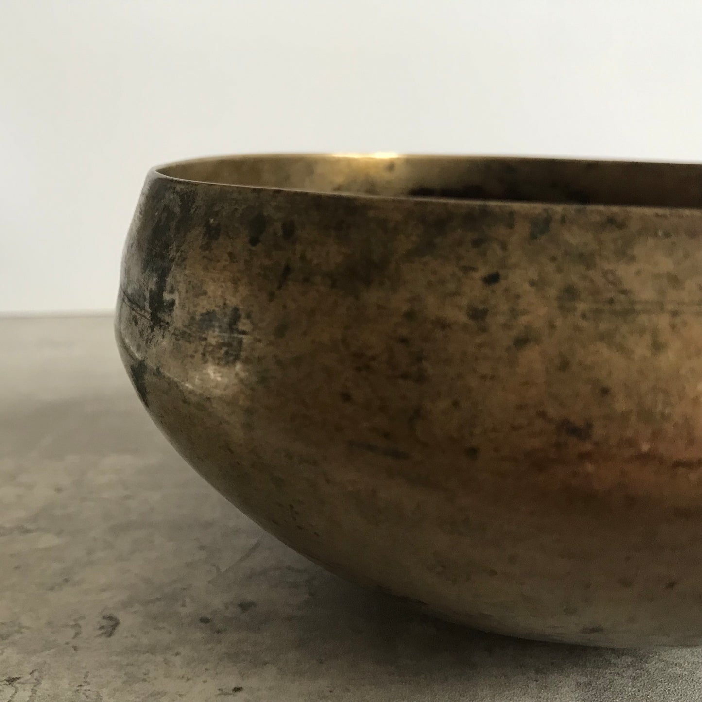 Antique Unique Shape Singing Bowl