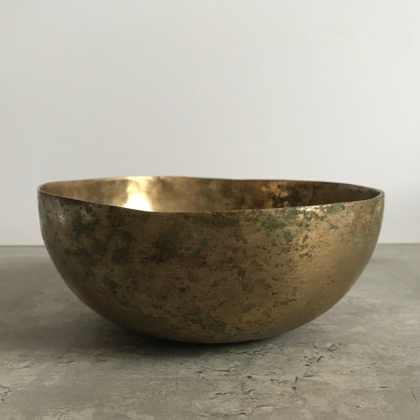 Antique Jambati Golden Singing Bowl