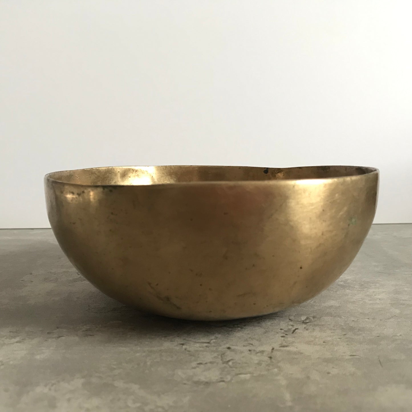 Antique Jambati Golden Singing Bowl